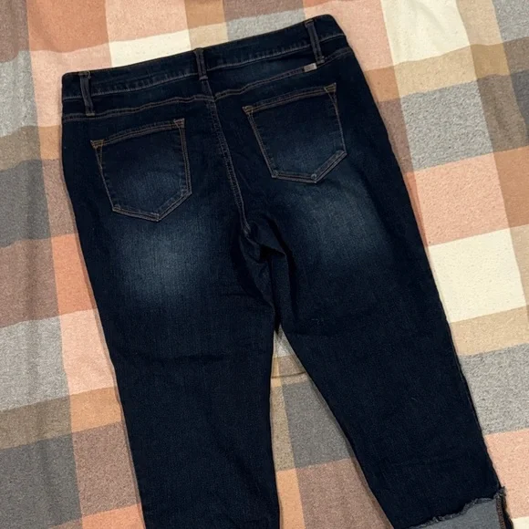 1822 Denim Dark Blue Cropped Jeans - Picture 11 of 11